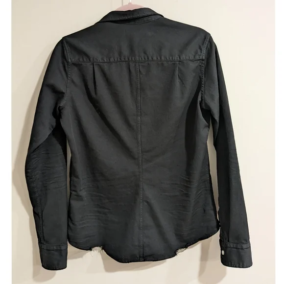 Frank & Eileen Barry Distressed Tailored Button-Up Shirt In Famous Denim - Picture 7 of 8